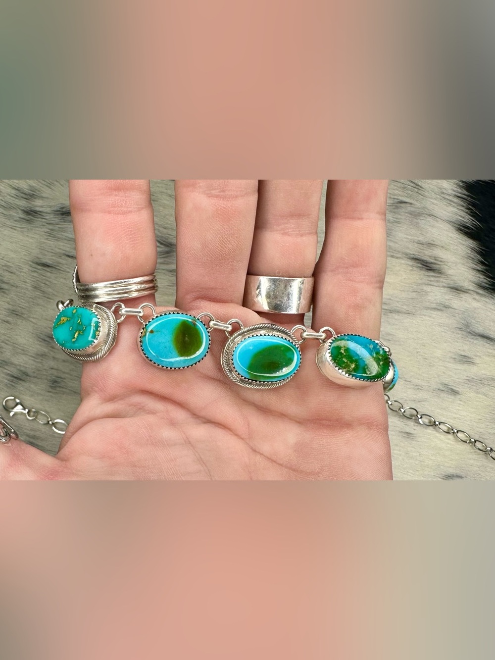 ($425)Stunning!! SONORAN TURQUOISE CHOKER! Brand new! Native made! - Picture 4 of 8